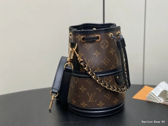 Cheap LOUIS New Bag-14*20.5*14CM Canoe VUITTON 0813